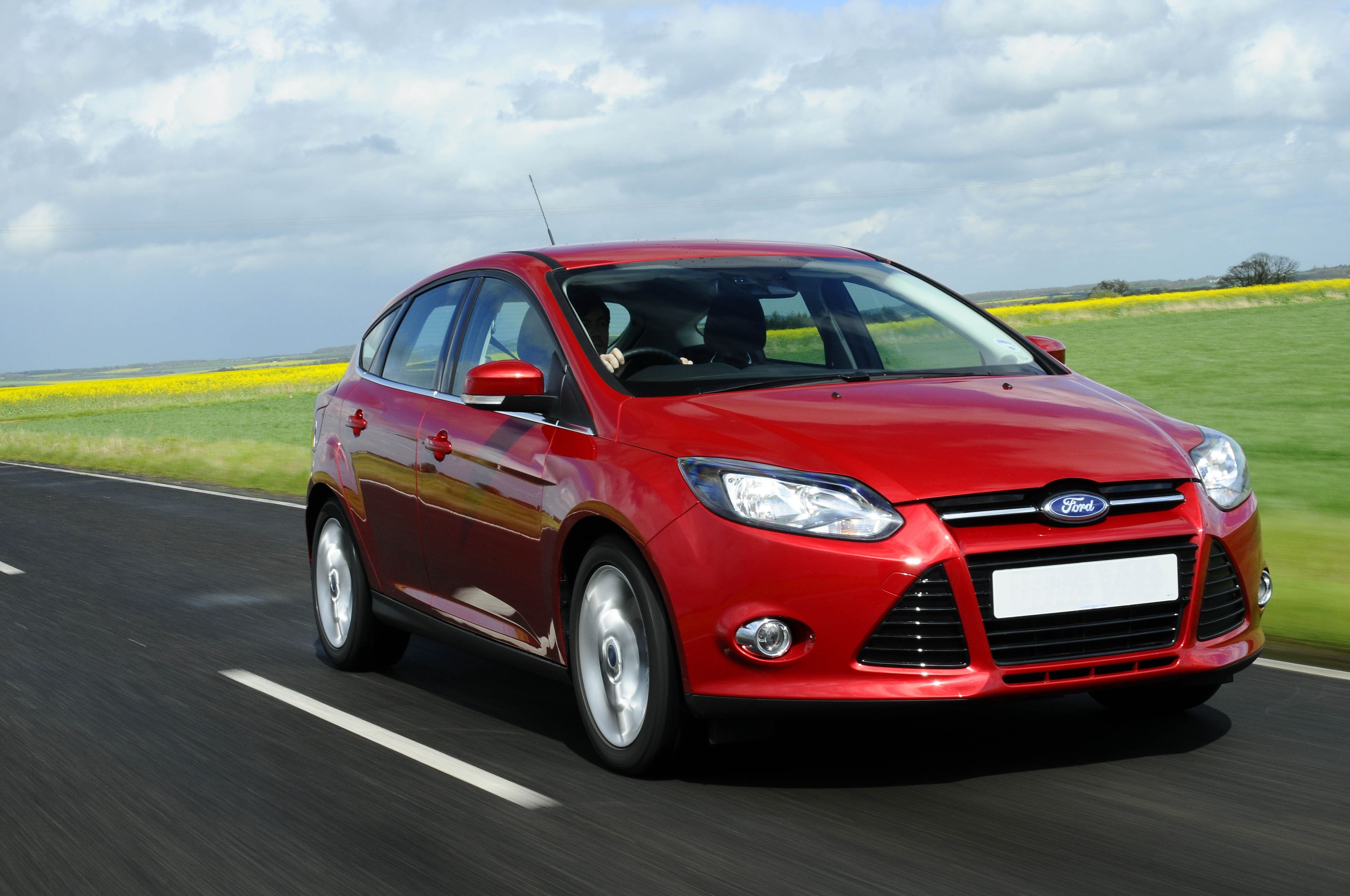 Форд фокус 125 лс. Ford Focus 1.0. Ford Focus ECOBOOST. Форд фокус 1.0 ECOBOOST. Ford ECOBOOST 1.0.